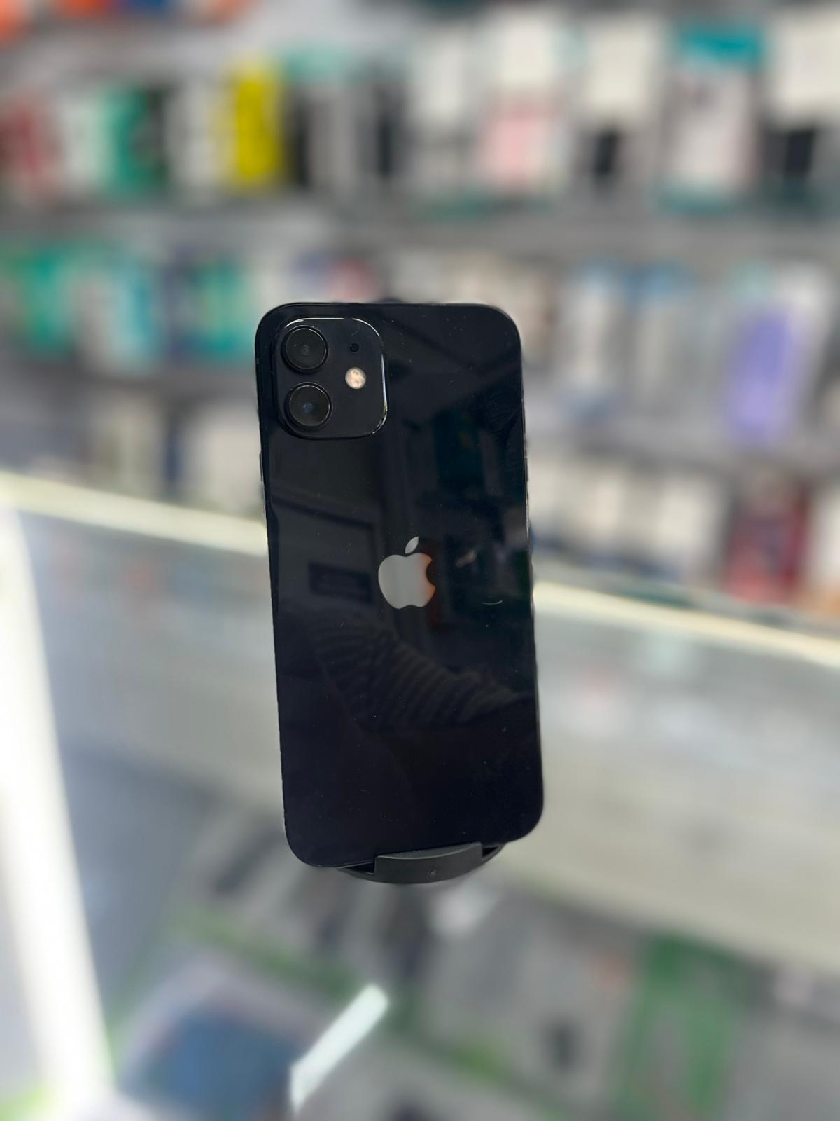 Apple iPhone 12 128GB - Used